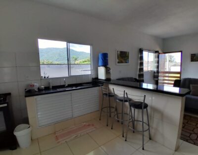 Privado: Casa superior próximo a praias